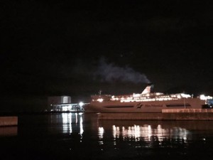 夜に見る新日本海フェリー！